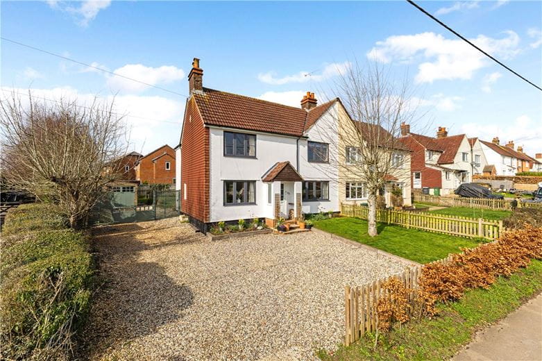 3 bedroom house, Church Street, Great Bedwyn SN8 - Available