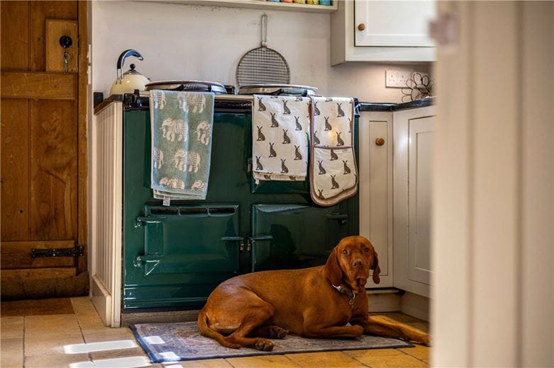 3 bedroom house, The Butts, Aldbourne SN8 - Available