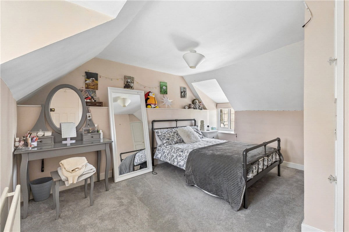 3 bedroom house, Kings Hill, Netheravon SP4 - Available