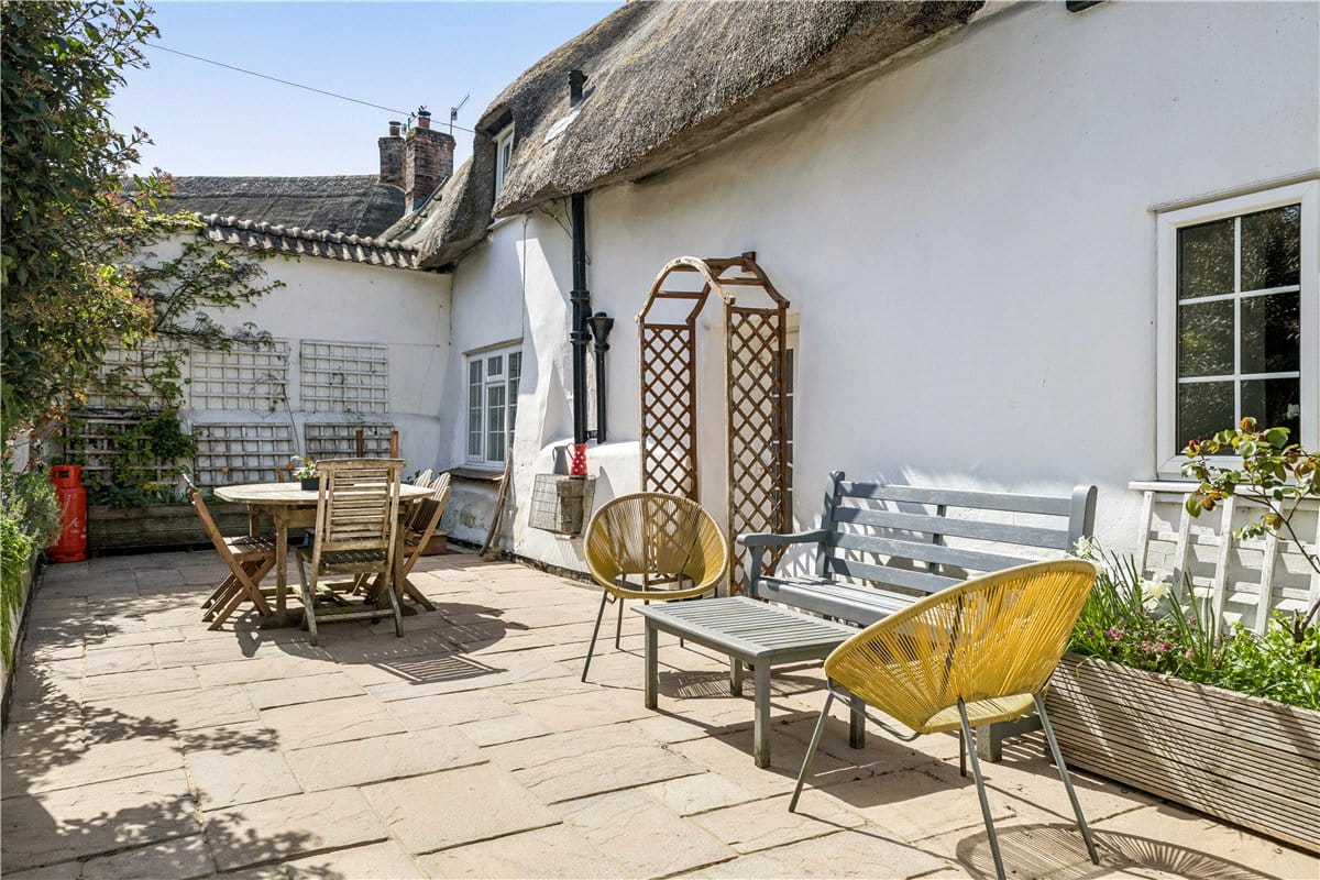 3 bedroom house, Kings Hill, Netheravon SP4 - Available