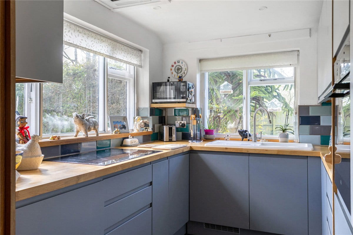 3 bedroom house, Park Lane, Cherhill SN11 - Available