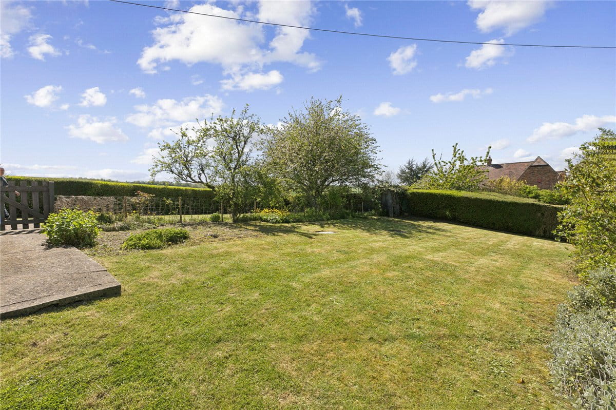 4 bedroom house, Hinton Parva, Swindon SN4 - Available