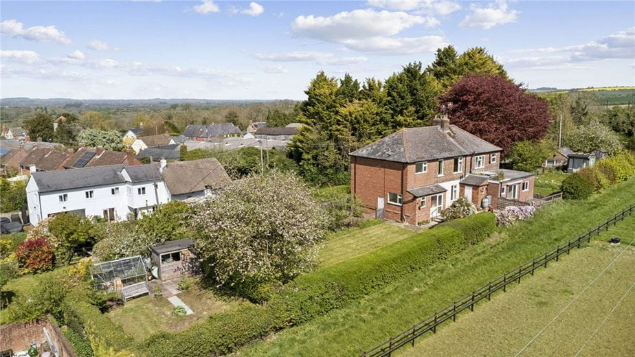 4 bedroom house, Hinton Parva, Swindon SN4 - Available