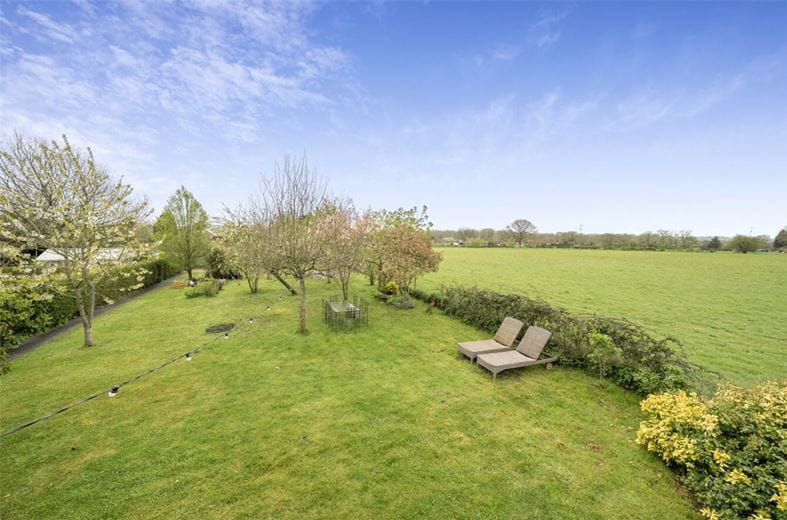 3 bedroom cottage, Dragon Lane, Manningford Bruce SN9 - Available