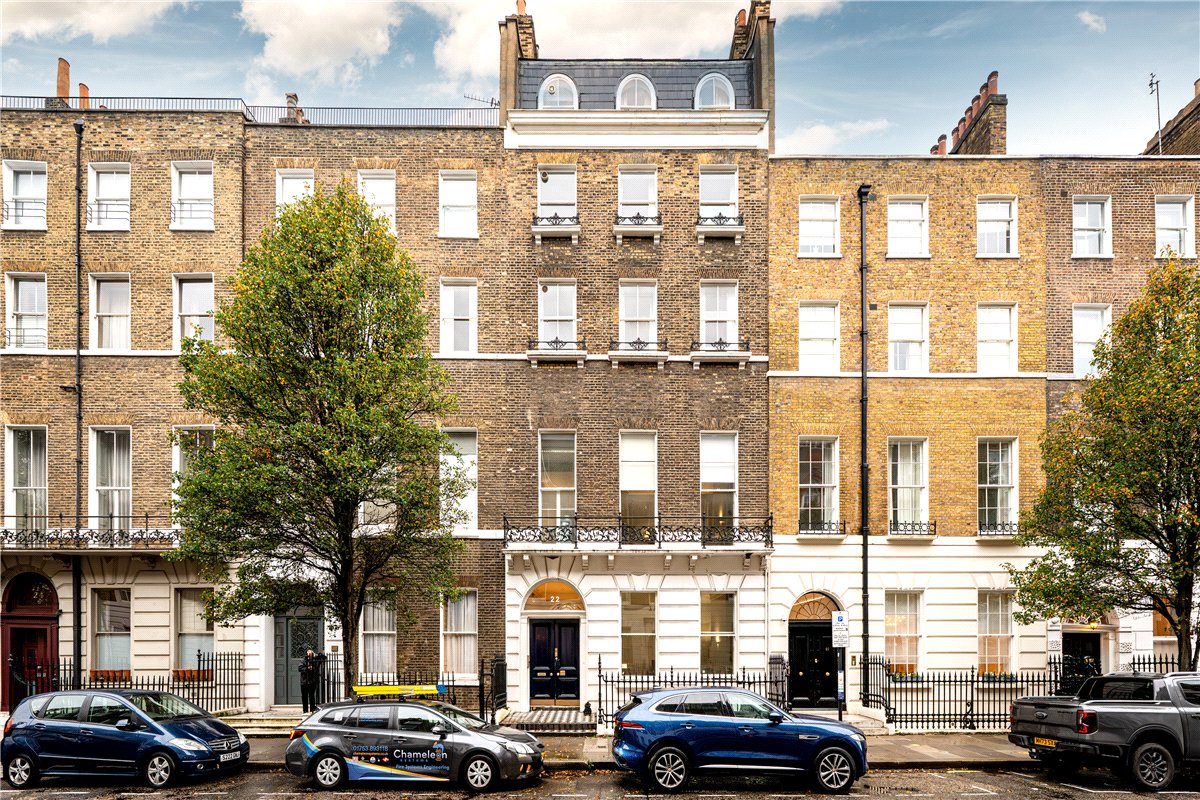1 bedroom flat, Upper Wimpole Street, Marylebone W1G - Available