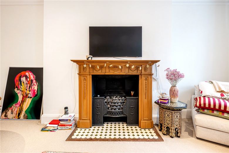 1 bedroom flat, Upper Wimpole Street, Marylebone W1G - Available