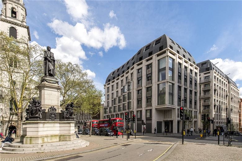 1 bedroom flat, Strand, Mayfair WC2R - Available