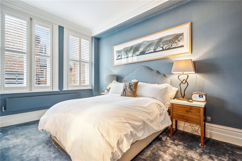 2 bedroom flat, New Cavendish Street, Marylebone W1G - Available