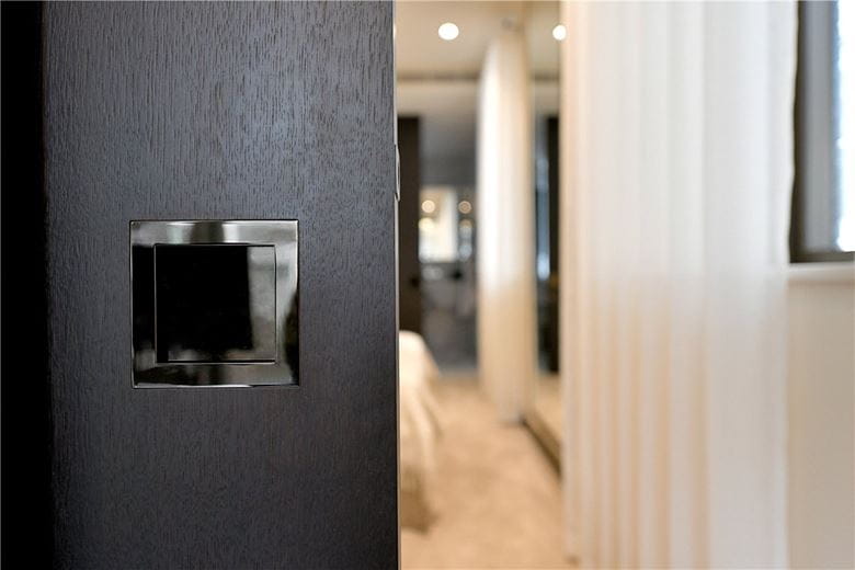 1 bedroom , Crown Square, London SE1 - Available