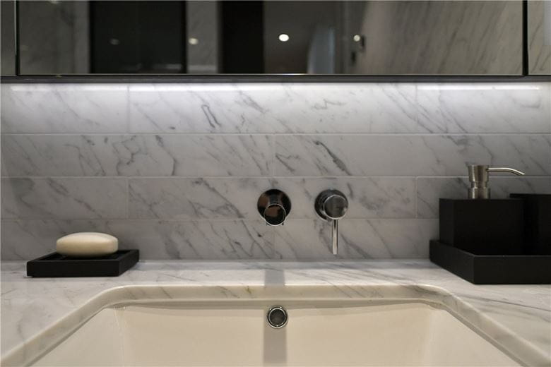 1 bedroom , Crown Square, London SE1 - Available