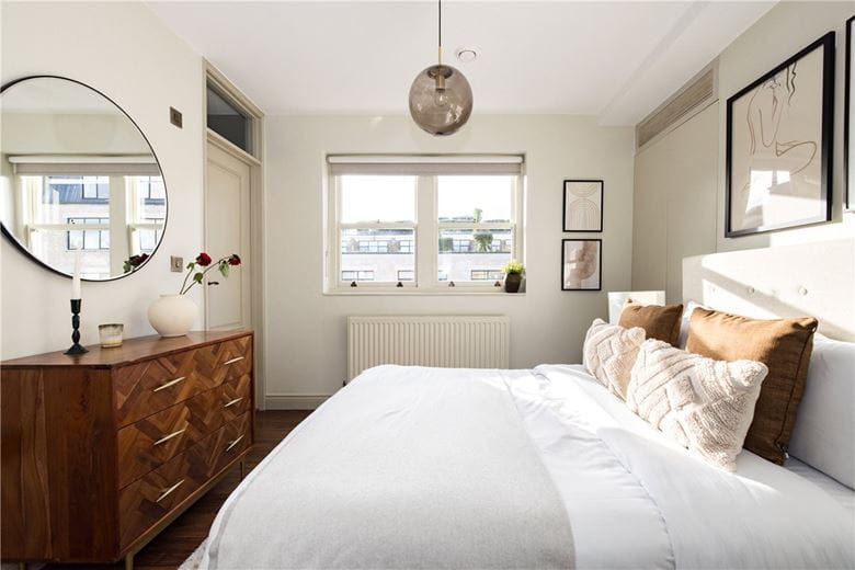 1 bedroom flat, Chiltern Street, Marylebone W1U - Available