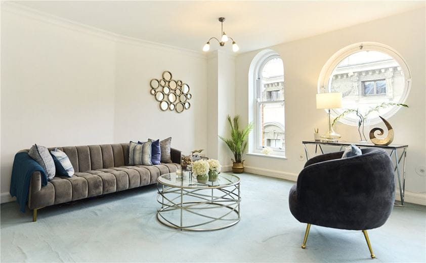 2 bedroom flat, Garrick Street, London WC2E - Available