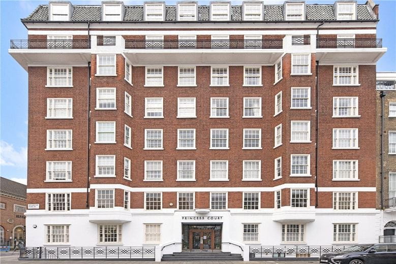 2 bedroom flat, Bryanston Place, Marylebone W1H - Available
