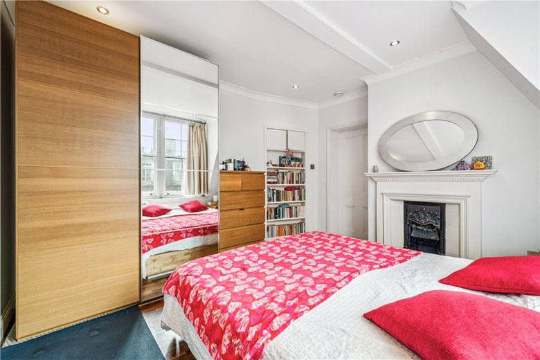 1 bedroom flat, Great Smith Street, London SW1P - Sold STC