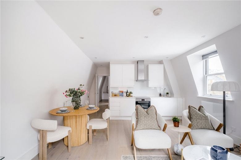 1 bedroom flat, Nottingham Street, Marylebone W1U - Available