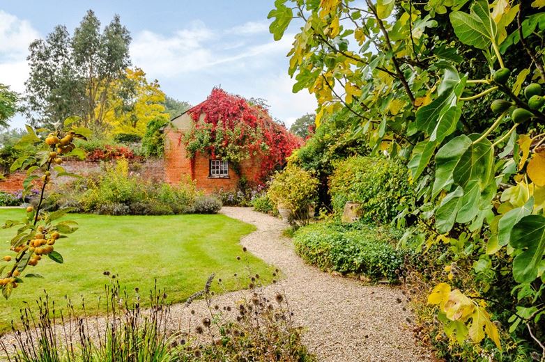 House for sale in Long Melford, Hall Street, CO10 Suffolk MEL170020