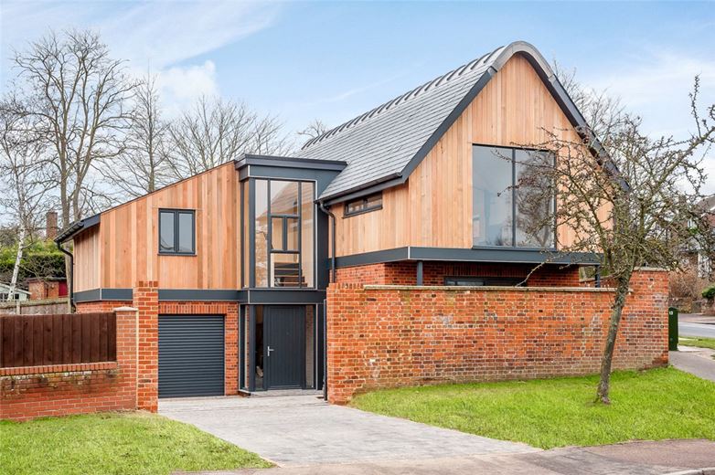 House for sale in Hadleigh, Magdalen Road, IP7 Suffolk MEL170215