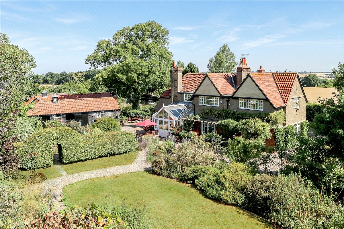 House for sale in Hadleigh, Coram Street, IP7 Suffolk MEL180067