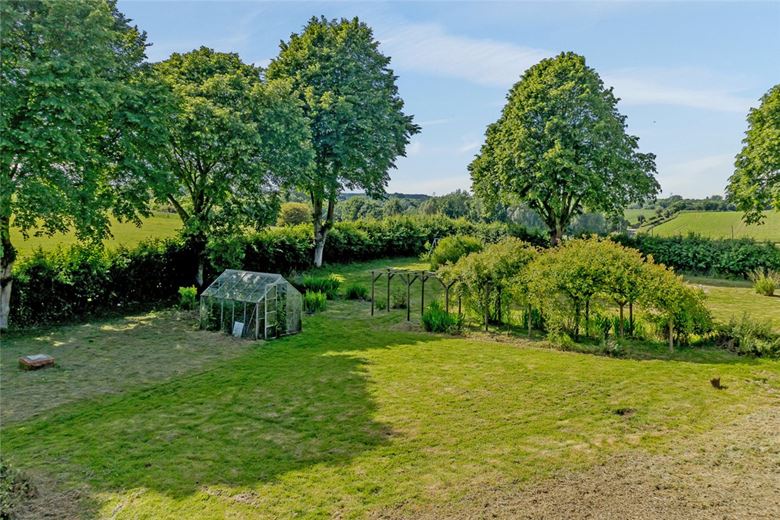 House for sale in Castle Hedingham, Sheepcot Road, CO9 Suffolk