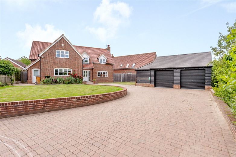 House for sale in Hadleigh, Hadleigh Heath, IP7 Suffolk MEL180119