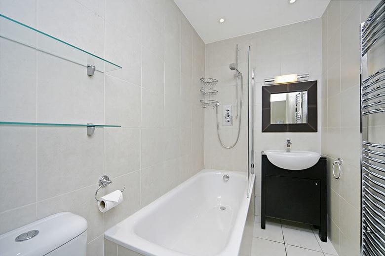 1 bedroom flat, Chesham Place, Belgravia SW1X - Let Agreed