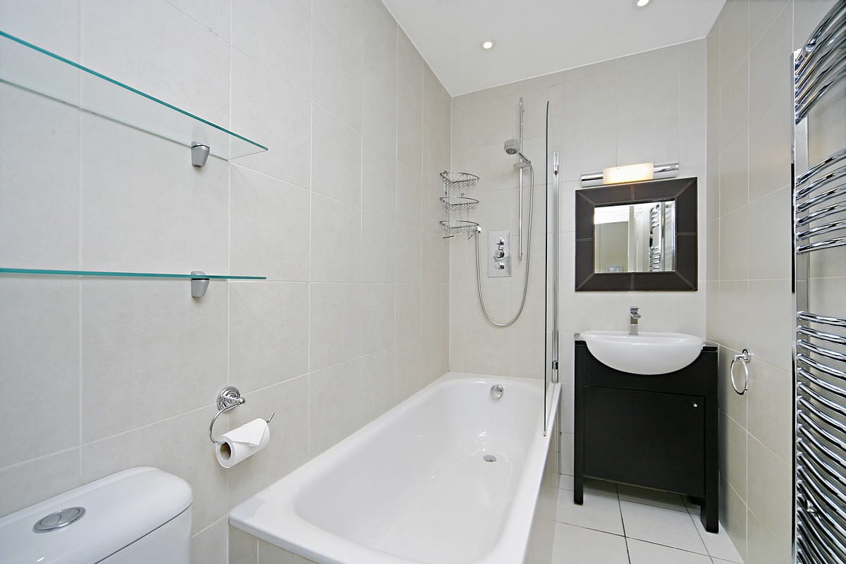 1 bedroom flat, Chesham Place, Belgravia SW1X - Let Agreed