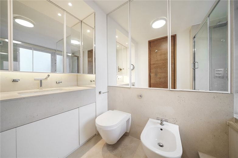 2 bedroom flat, William Mews, Knightsbridge SW1X - Available