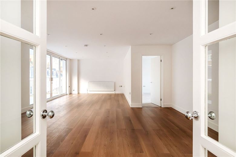 3 bedroom flat, William Mews, Belgravia SW1X - Available