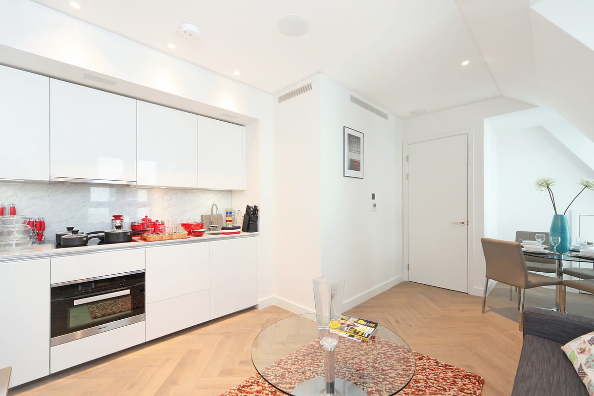 1 bedroom flat, Bedford Street, Covent Garden WC2E