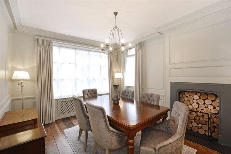 3 bedroom house, Meard Street, Soho W1F - Available