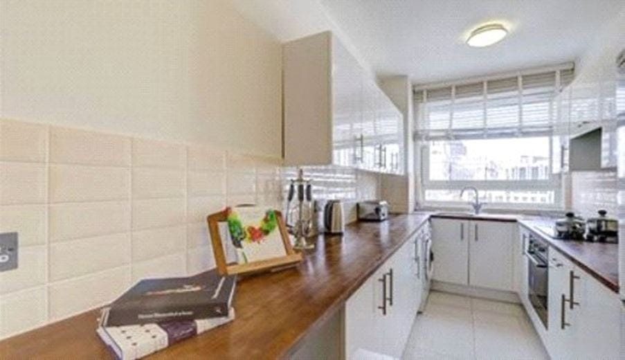 2 bedroom flat, Luke House, 3 Abbey Orchard Street SW1P - Available