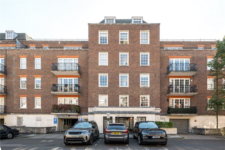 2 bedroom flat, Reeves Mews, Mayfair W1K - Available