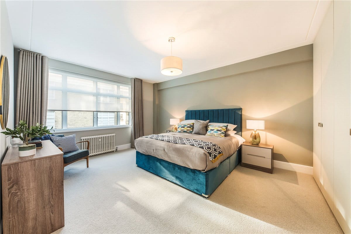 1 bedroom , Richmond Court, 200 Sloane Street SW1X - Available