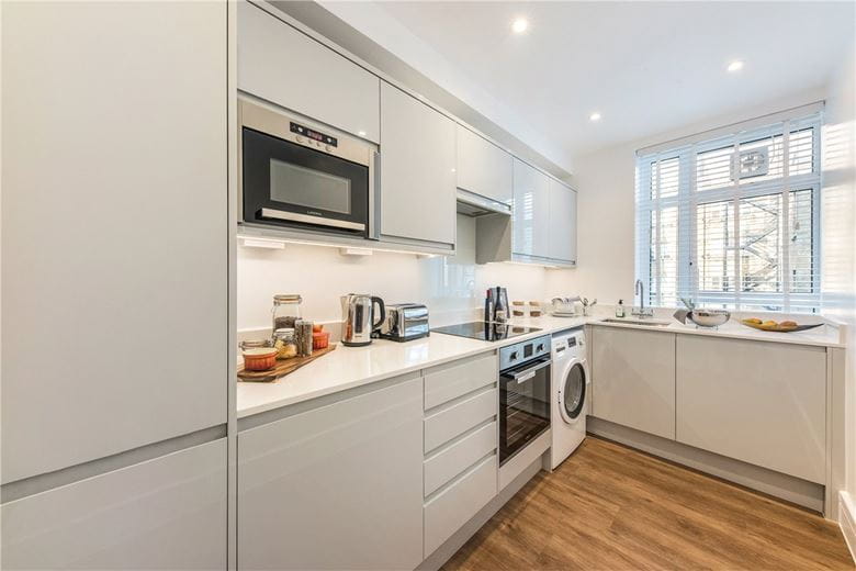 1 bedroom , Richmond Court, 200 Sloane Street SW1X - Available