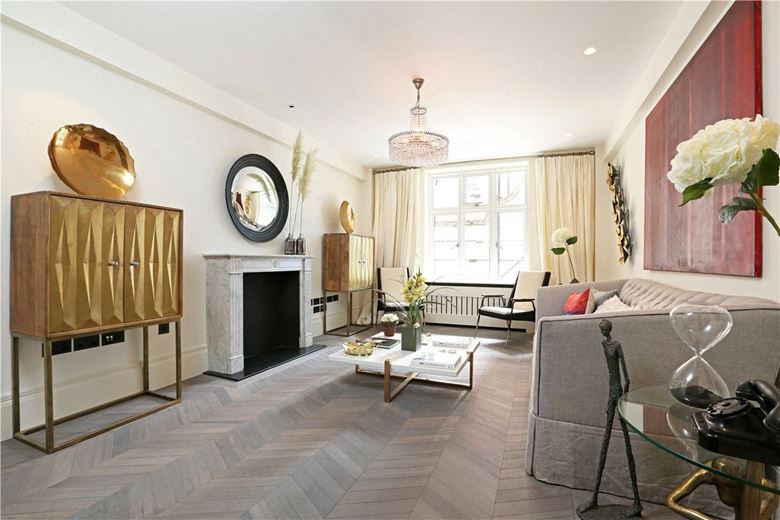 1 bedroom flat, Chesterfield House, South Audley Street W1K