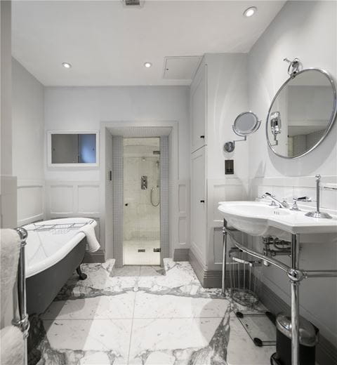 1 bedroom flat, North Audley Street, London W1K - Available