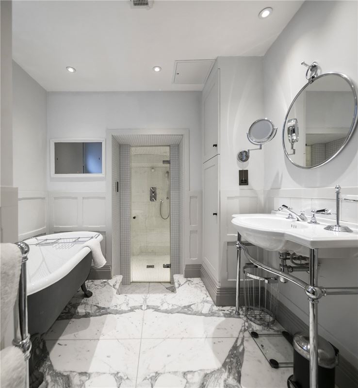 1 bedroom flat, North Audley Street, London W1K - Available