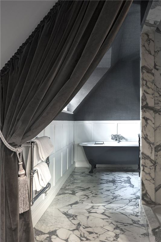 4 bedroom flat, North Audley Street, London W1K - Available