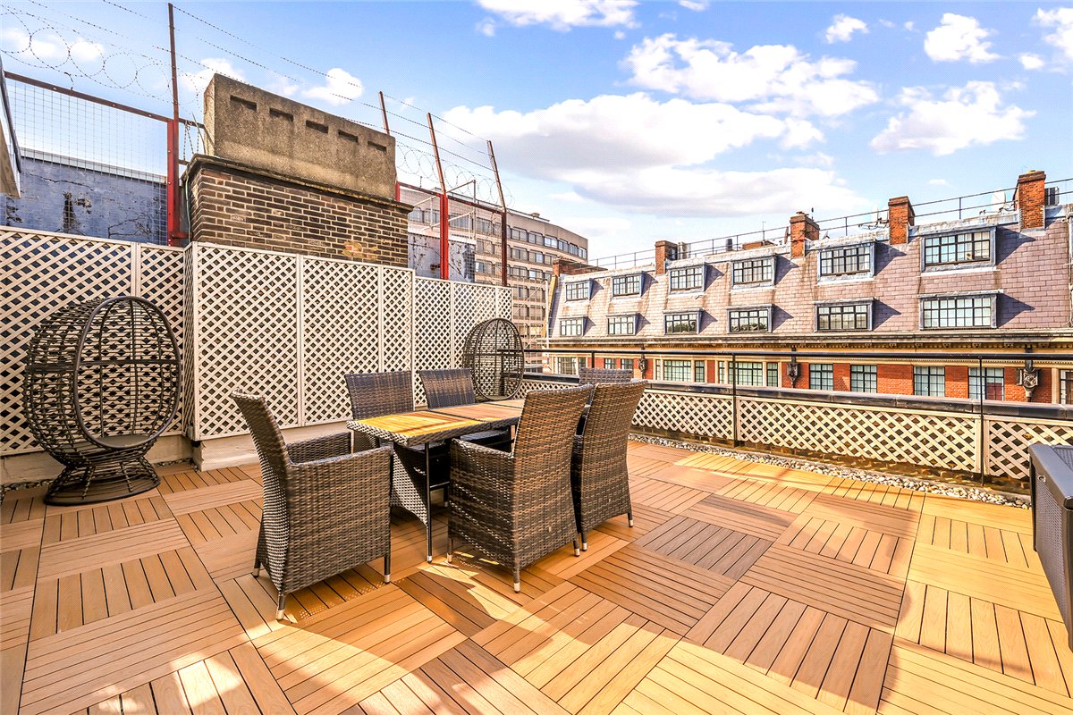 1 bedroom flat, Richmond Court, 200 Sloane Street SW1X - Available