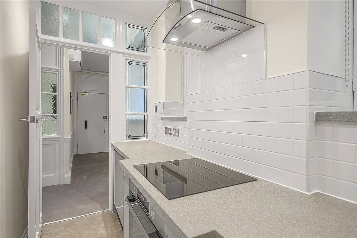 1 bedroom flat, Bury Street, St James's SW1Y