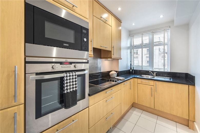 1 bedroom , Richmond Court, 200 Sloane Street SW1X - Available