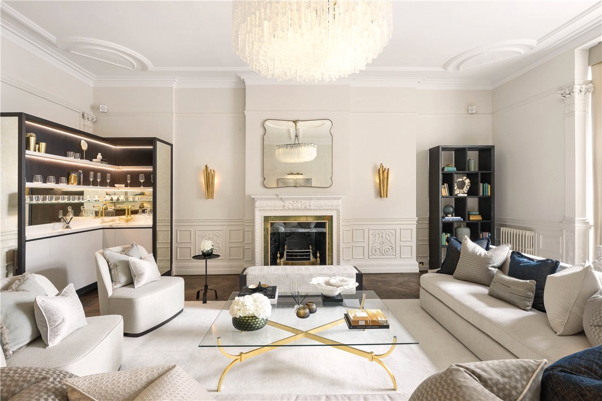 8 bedroom house, Mount Street, Mayfair W1K - Available