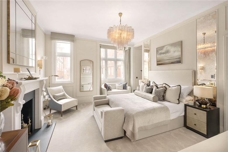 8 bedroom house, Mount Street, Mayfair W1K - Available