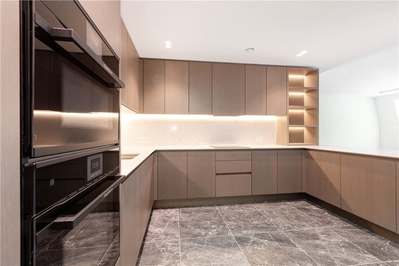 2 bedroom flat, Millbank, Westminster SW1P - Available