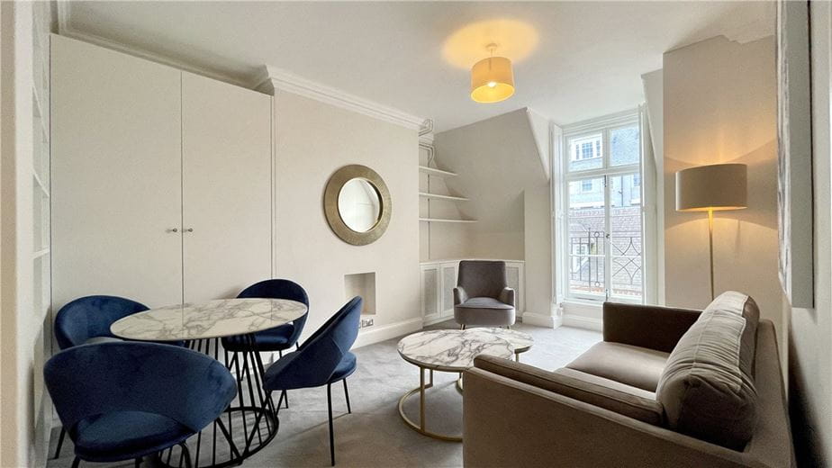1 bedroom flat, Bury Street, St James's SW1Y - Available
