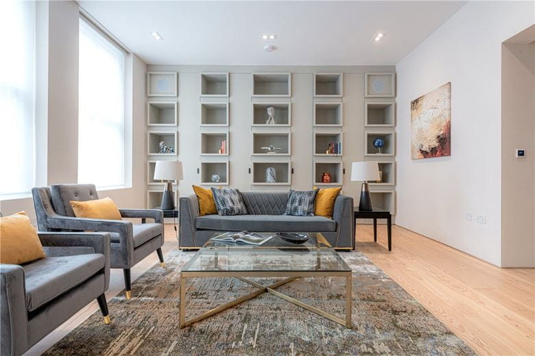 2 bedroom flat, South Audley Street, Mayfair W1K - Available