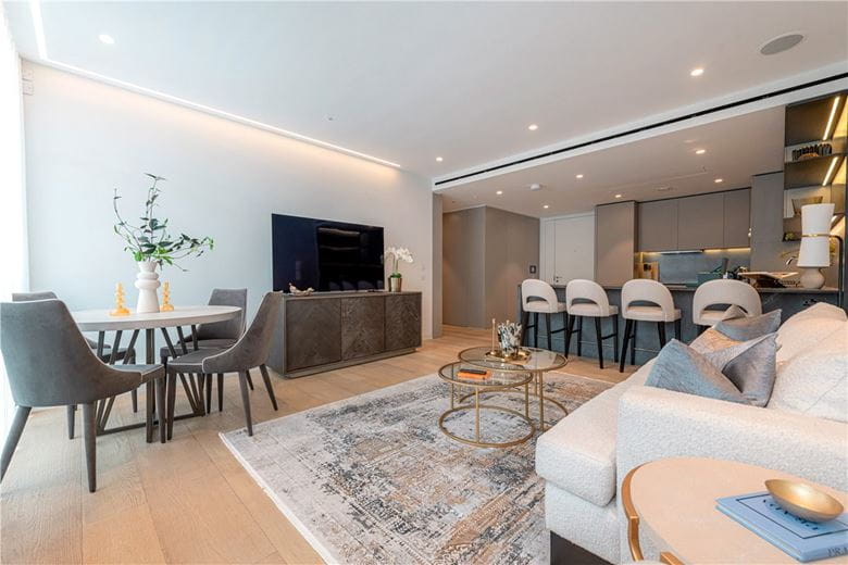 2 bedroom , The Nova Building, 79 Buckingham Palace Road SW1W - Available