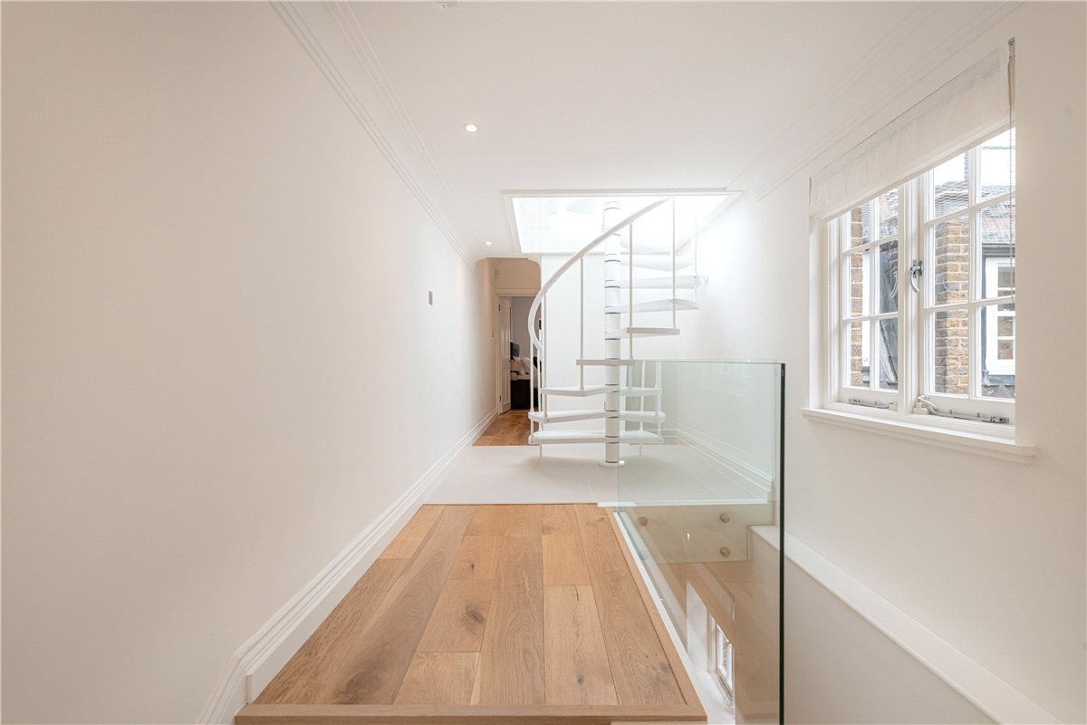5 bedroom house, Catherine Place, Westminster SW1E - Available