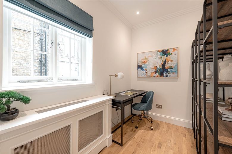 5 bedroom house, Catherine Place, Westminster SW1E - Available