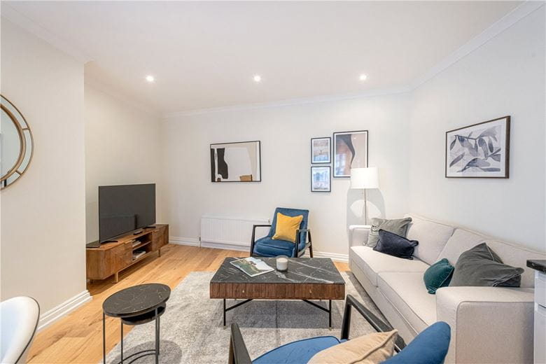 1 bedroom flat, Catherine Place, Westminster SW1E - Available
